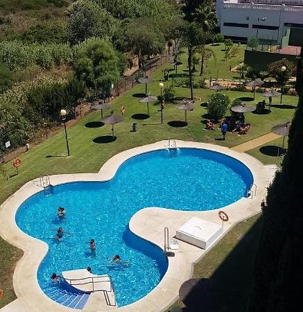 Casa Del Sol Apartment Манилва Екстериор снимка